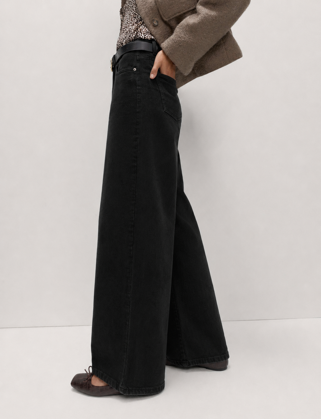 Norzay Wide-Leg Jeans - Pure Black